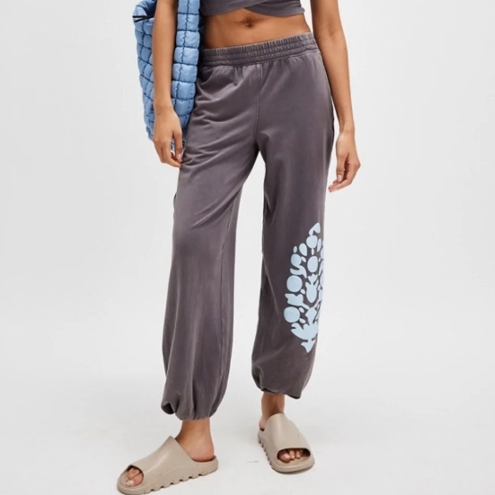 FP Movement Logo Hot Shot Crossover Pants Nwot Size M